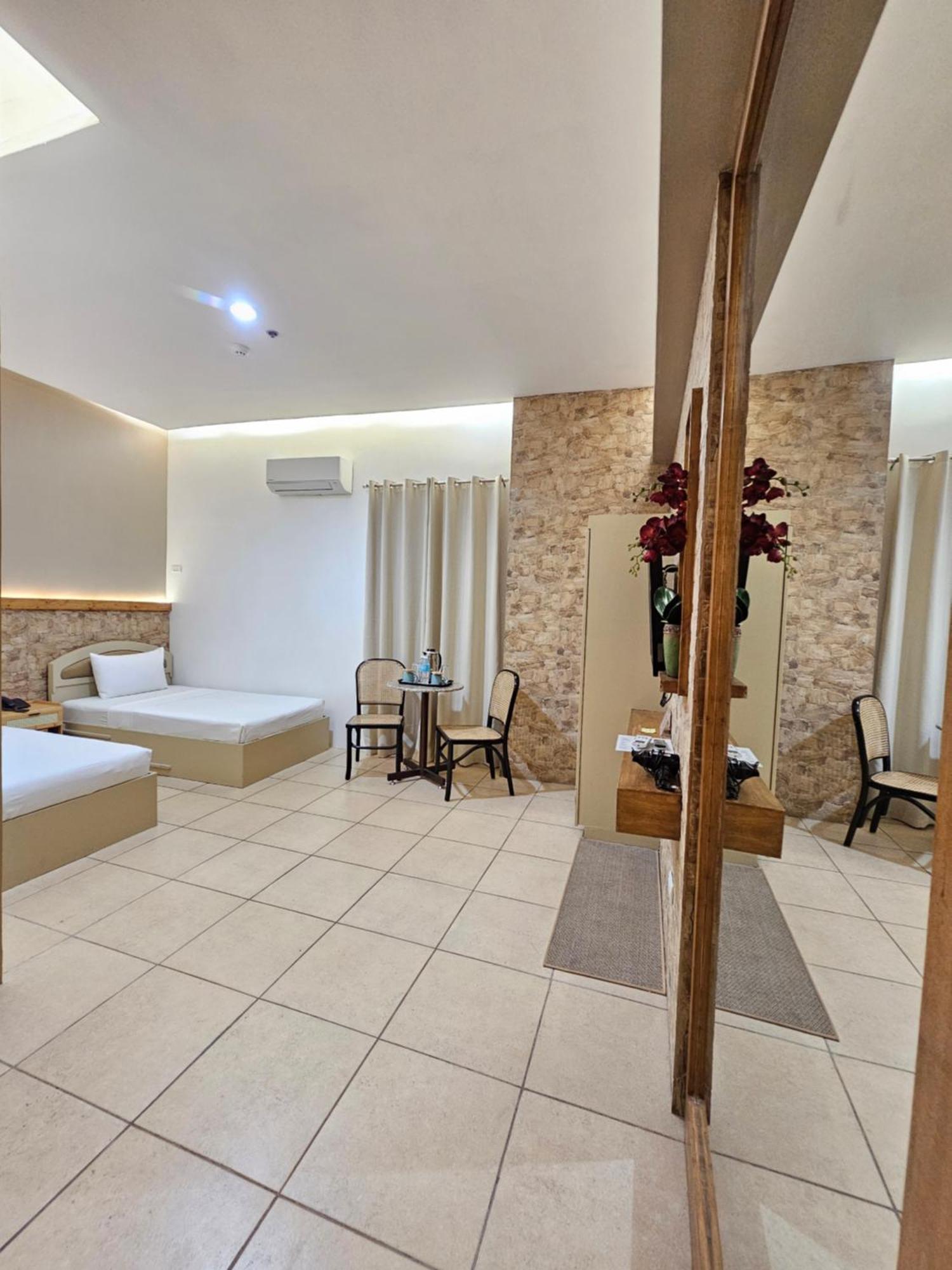 Hotel Nicanor Ντουμαγκέτ Εξωτερικό φωτογραφία